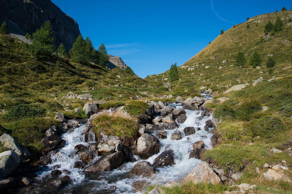 Appartamento Casa Elda Isolaccia Esterno foto